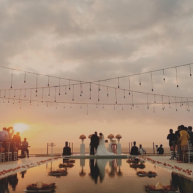 6 BREATHTAKING PRE-WEDDING PHOTOSHOOTS
